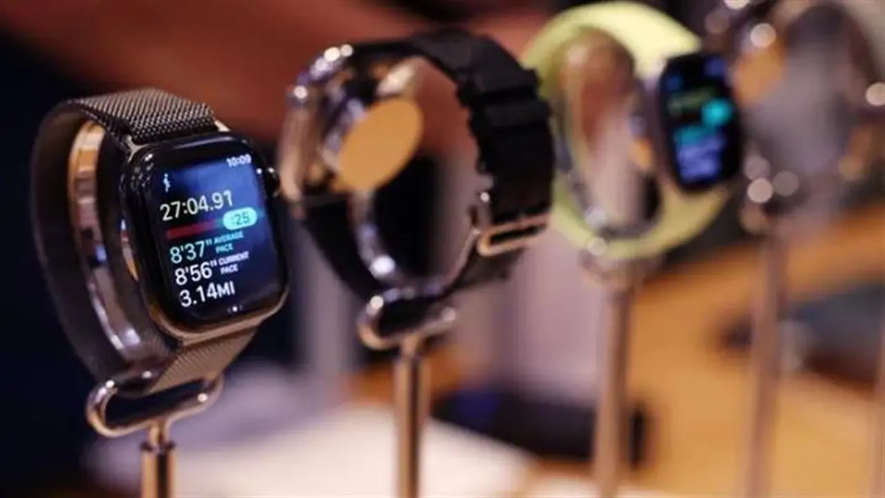 ميزة تحذير الكوارث في تحديث watchOS 26.2 تعزز السلامة الرقمية على ساعات أبل الذكية